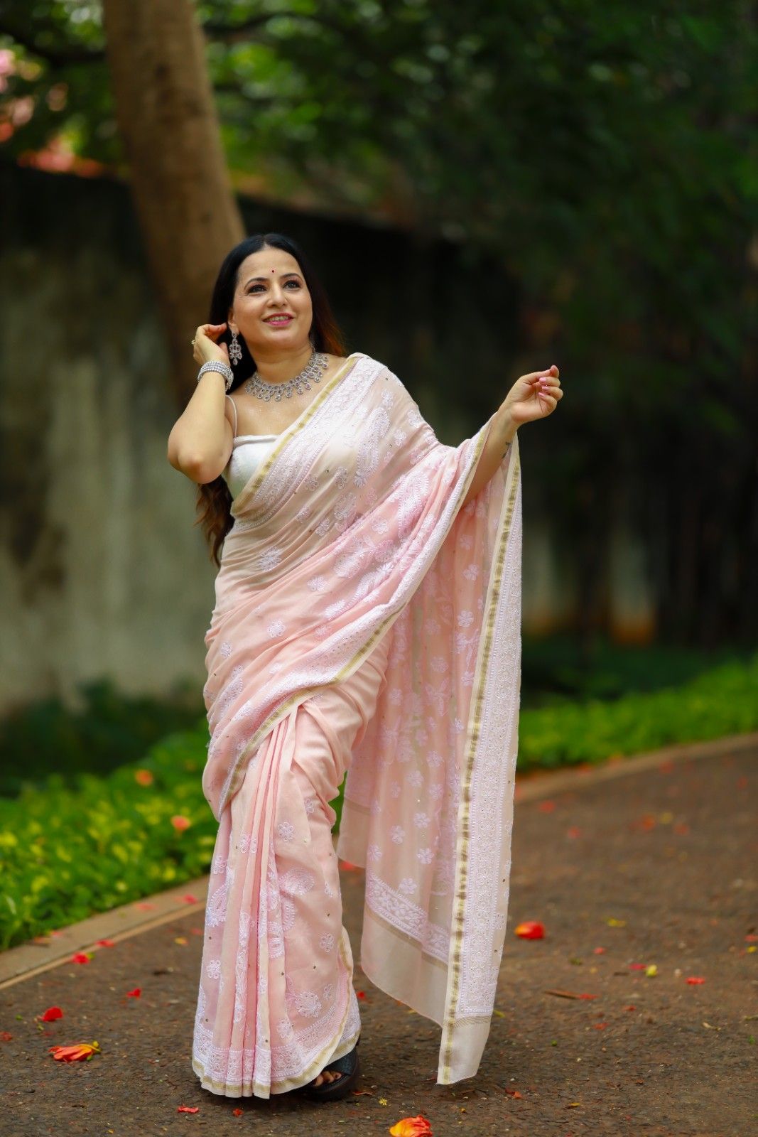 Chikankari Saree