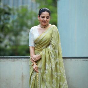 Chikankari Saree