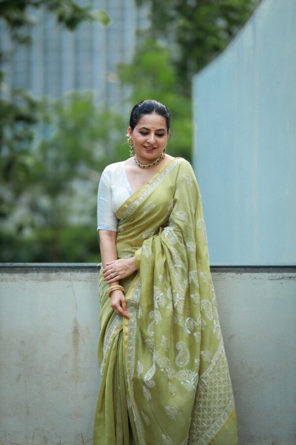 Chikankari Saree